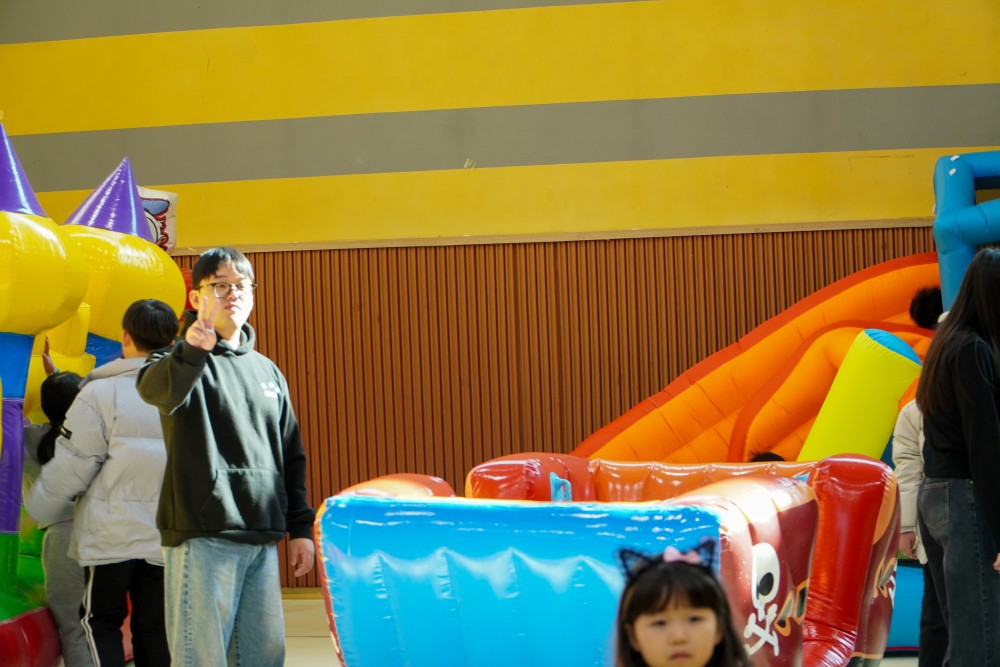 acdd5b875a8c56250b52199d6cdc9945_1703666177_2471.jpg